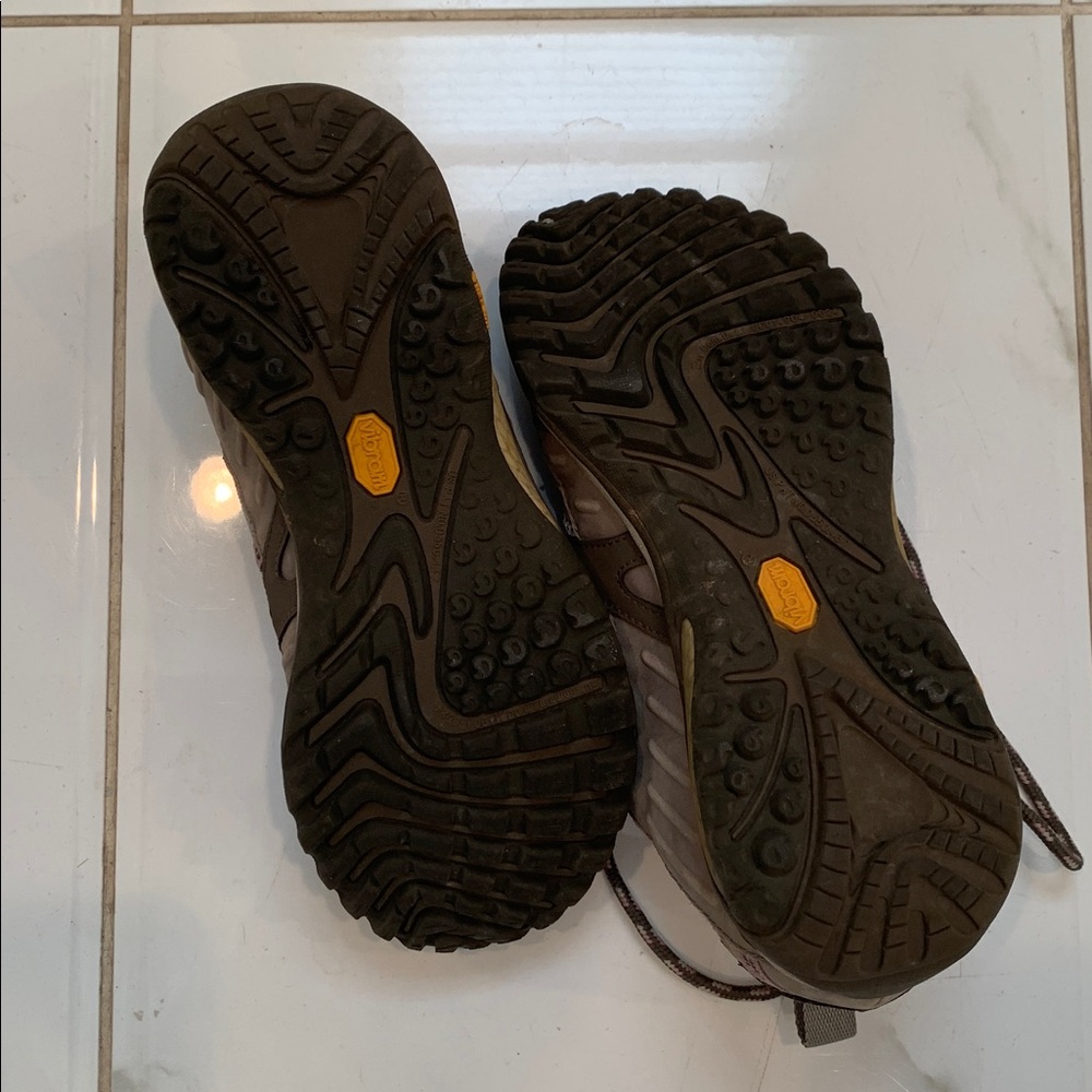 Womens Merrell Hiking Shoes - Picture 6 of 7